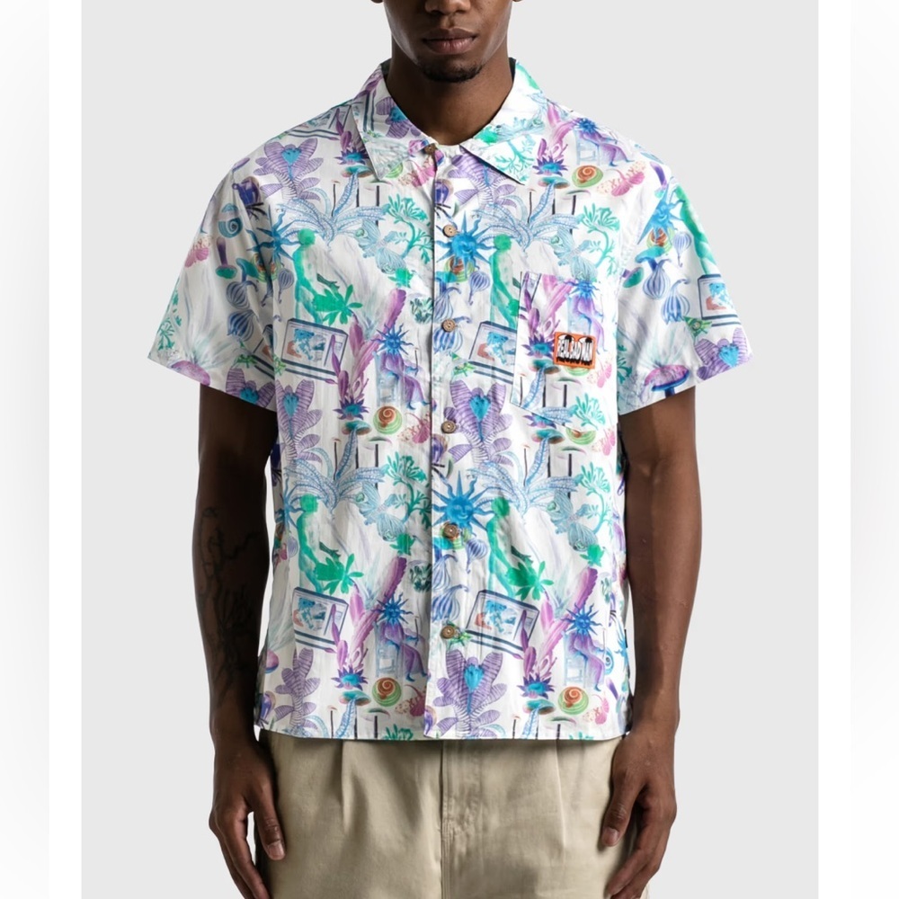 Real Bad Man Revolve Psychedelic Vacation Shirt Short Sleeve Button Down small